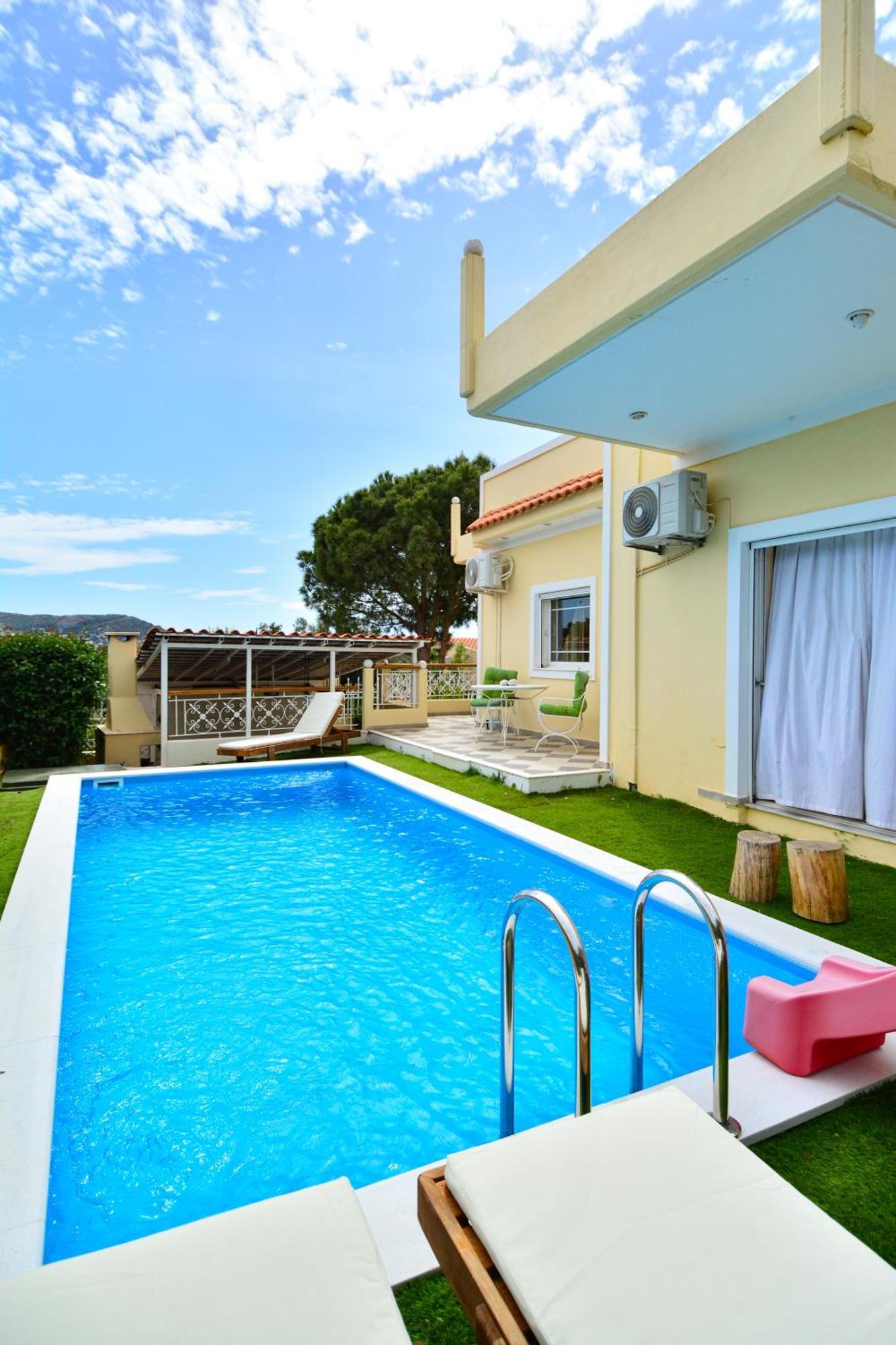 Villa Filoxenia All Seasons, Near Airport, Sea, Athens Agia Marina  Екстериор снимка